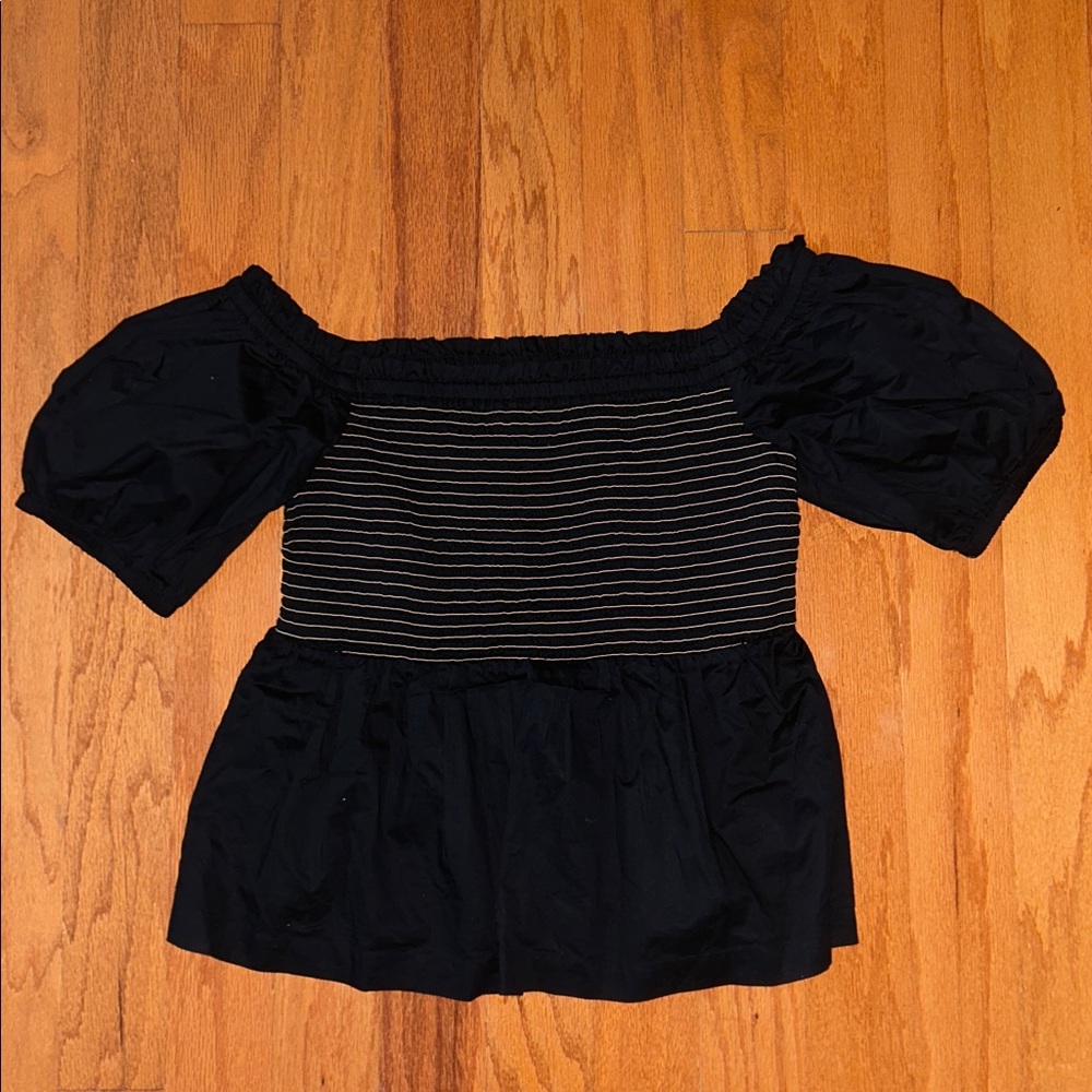 BOGO ❤️ Old Navy Top